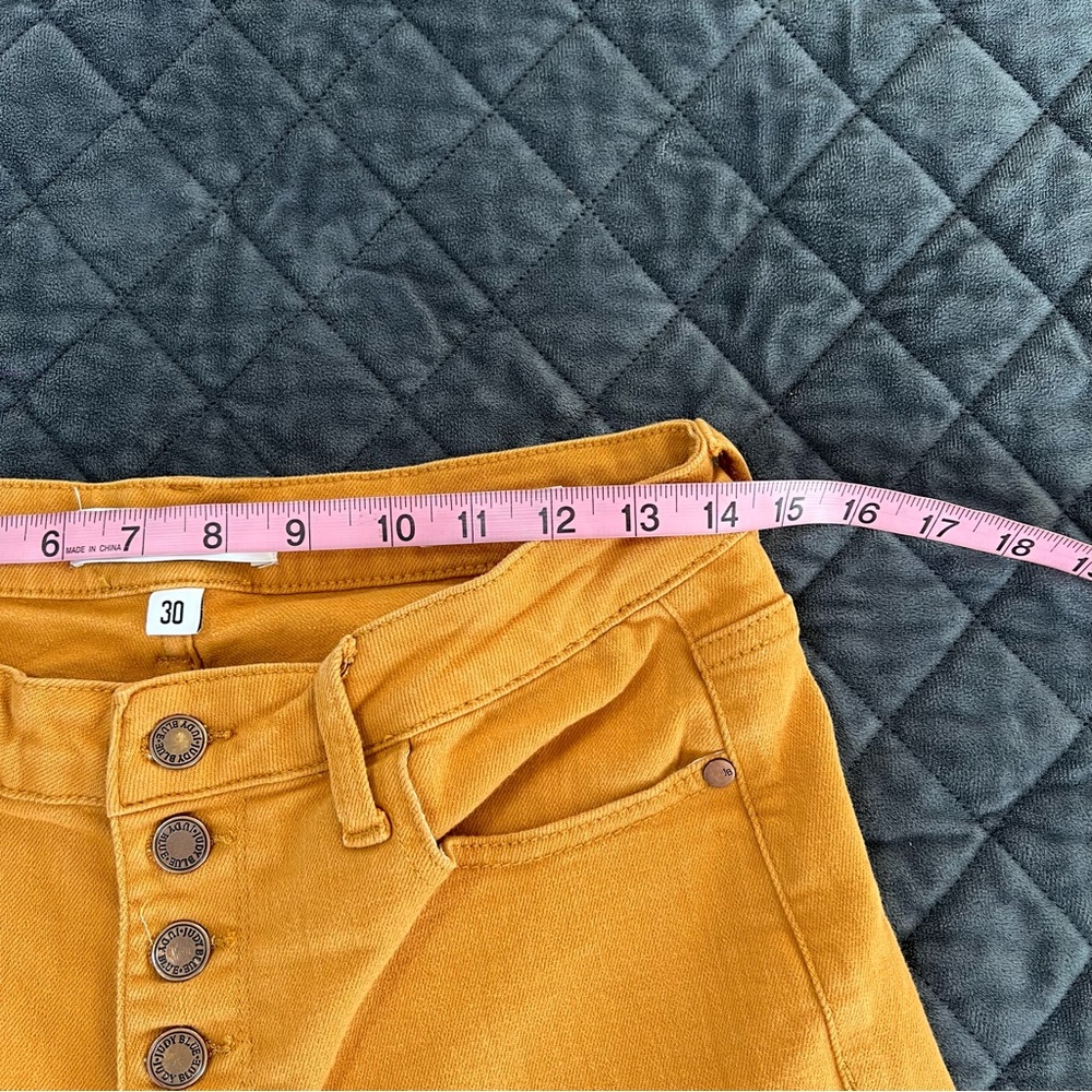 Judy Blue Mustard Cropped Button-Fly Ankle Jeans - Picture 12 of 14